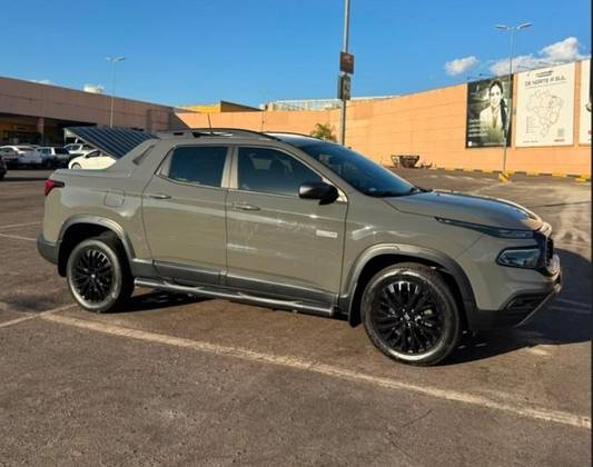 FIAT TORO 1.3 TURBO 270 FLEX ULTRA AT6 FIAT TORO 1.3 TURBO 270 FLEX ULTRA AT6